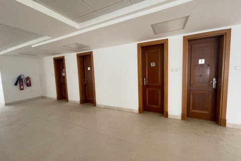 Office de à Muscat, Oman No. 98802 8