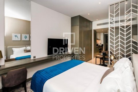 Квартира студия в Damac Maison Prive, ОАЭ №207132 7