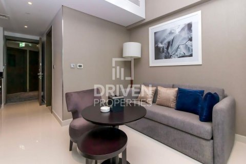 Квартира студия в Damac Maison Prive, ОАЭ №207132 5