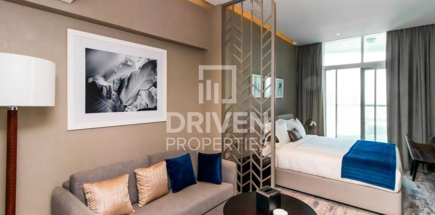 Квартира студия в Damac Maison Prive, ОАЭ №207132