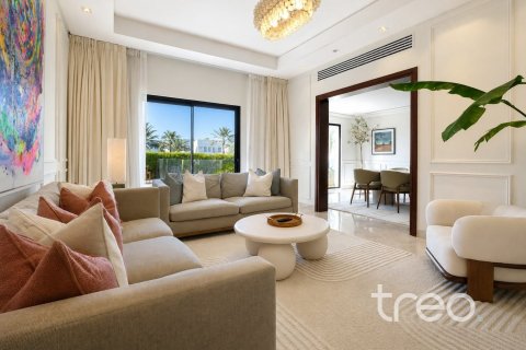 5 bedrooms Villa in Meadows, UAE No. 199052 6