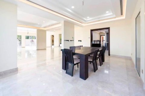 5 bedrooms Villa in Meadows, UAE No. 199056 19