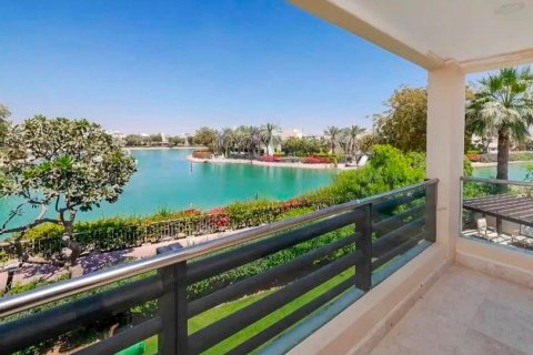 5 bedrooms Villa in Meadows, UAE No. 199056 5