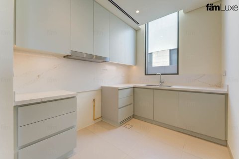 Villa de 5 dormitorios  No. 108325 12