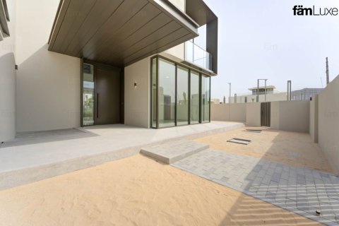 Villa de 5 dormitorios  No. 108325 28