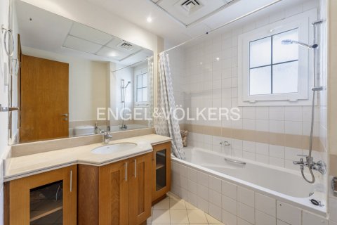 3 bedrooms Townhouse in Dubai, UAE No. 148484 20