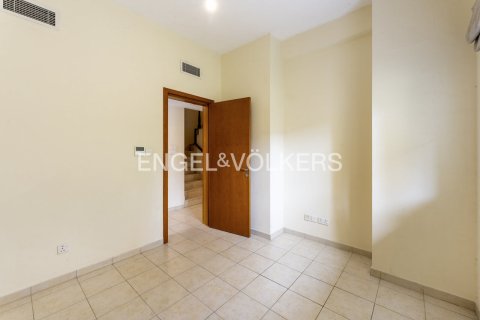 3 bedrooms Townhouse in Dubai, UAE No. 148484 9