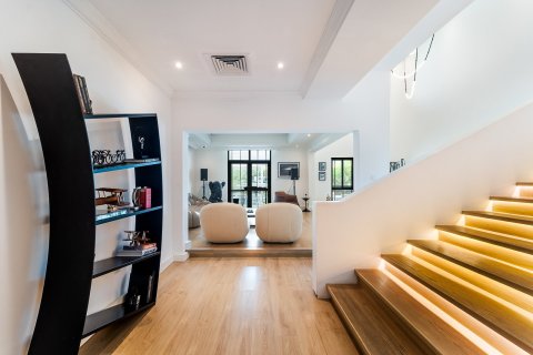 4 bedrooms Villa in Jumeirah Islands, UAE No. 148488 7