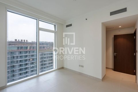 Appartement de 2 chambres à EMAAR Beachfront, UAE No. 209912 10