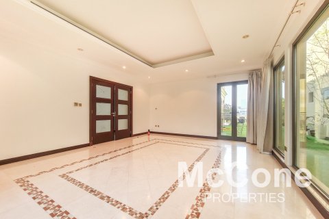 4 bedrooms Villa in Garden Homes, UAE No. 74196 10
