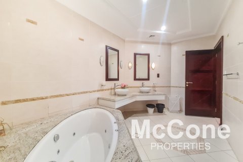 4 bedrooms Villa in Garden Homes, UAE No. 74196 21