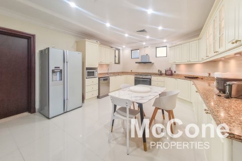 4 bedrooms Villa in Garden Homes, UAE No. 74196 4
