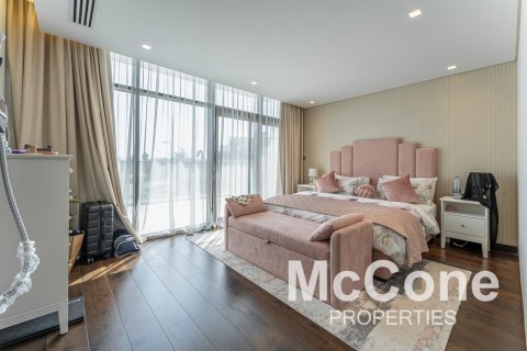 Villa de 5 chambres à Trevi, UAE No. 74208 16