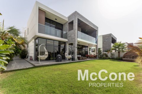 Villa de 5 chambres à Trevi, UAE No. 74208 2