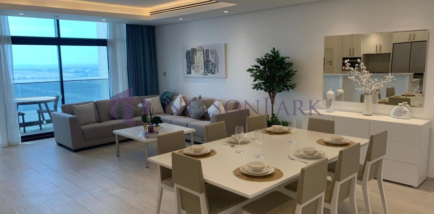 2 bedrooms Apartment in Lusail, Qatar No. 57215
