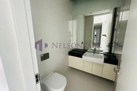 3 bedrooms Apartment in Doha, Qatar No. 57216 11
