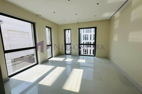 3 bedrooms Apartment in Doha, Qatar No. 57216 7