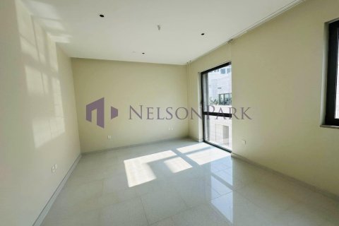 3 bedrooms Apartment in Doha, Qatar No. 57216 2
