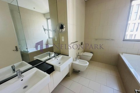 3 bedrooms Apartment in Doha, Qatar No. 57216 5