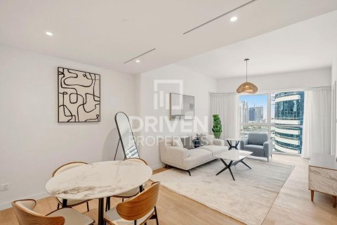 1 bedroom Apartment in Jumeirah Lake Towers, UAE No. 193641