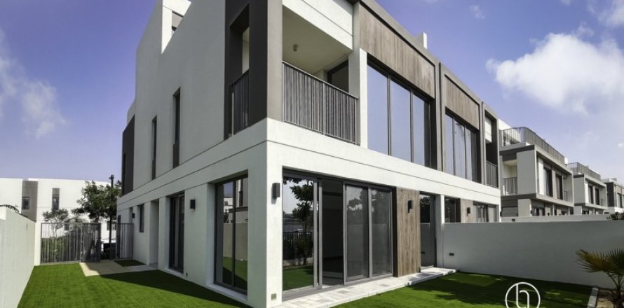 4 bedrooms Villa in Tilal Al Ghaf, UAE No. 198247