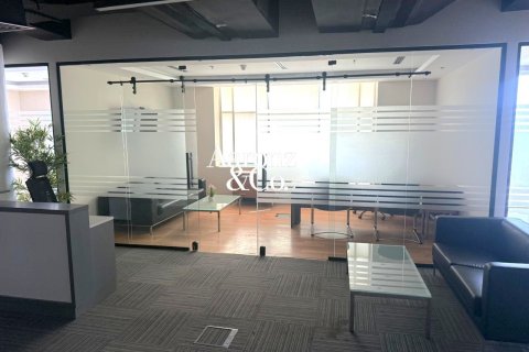 Офис 193м² в Джумейра Лейк Тауэрс, ОАЭ №198249 21