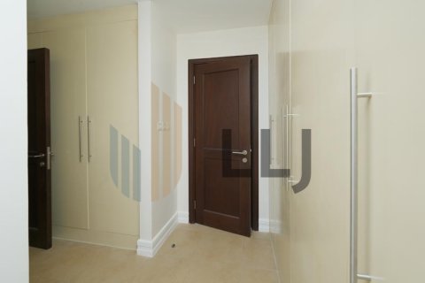 1 bedroom Apartment on the Saadiyat Island, UAE No. 55627 17