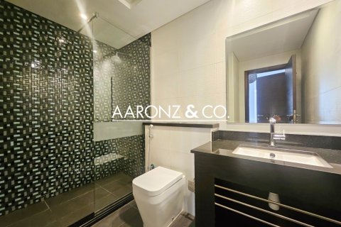 Apartment de 2 dormitorios en Cayan Tower, UAE No. 154506 19