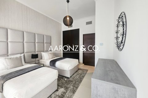 Apartment de 2 dormitorios en Cayan Tower, UAE No. 154506 13