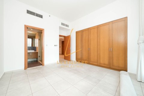 Apartment de 3 dormitorios en Marina Residences, UAE No. 154501 3