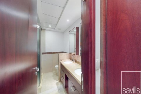 Apartment de 2 dormitorios en 29 Burj Boulevard, UAE No. 209129 13