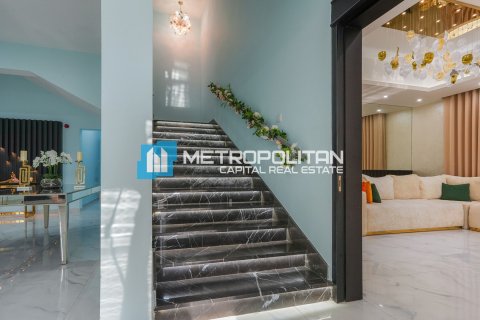 Вилла с 6 спальнями  №126474 11