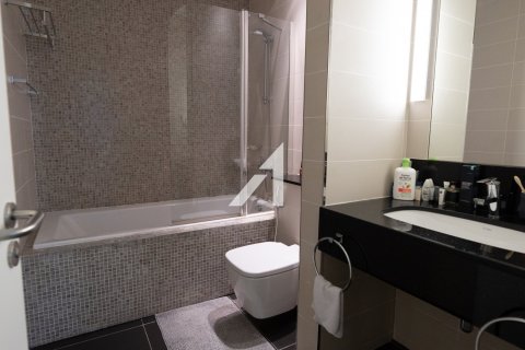 Apartment de 2 dormitorios en Central Park Tower, UAE No. 143178 6