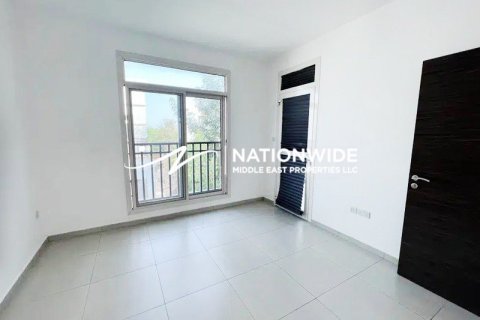 2 bedrooms Townhouse in Abu Dhabi, UAE No. 143181 7