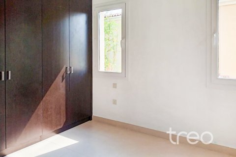 Villa de 4 dormitorios en Casa Viva, UAE No. 174077 11