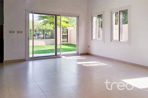 Villa de 4 dormitorios en Casa Viva, UAE No. 174077 5
