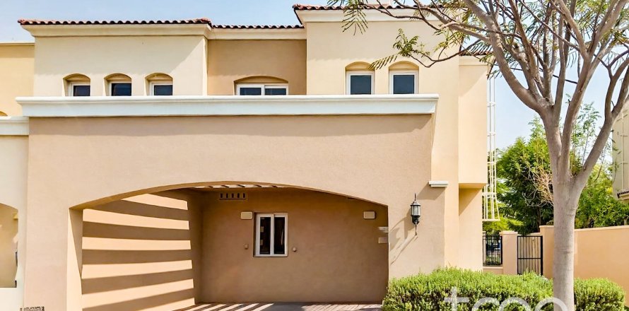 Villa de 4 dormitorios en Casa Viva, UAE No. 174077