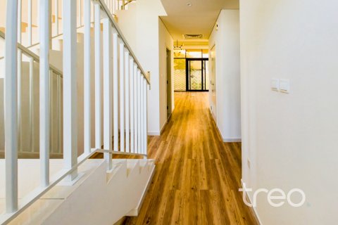 Townhouse de 3 dormitorios en Topanga, UAE No. 174078 6