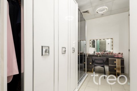 3 bedrooms Townhouse in Dubai, UAE No. 183129 15