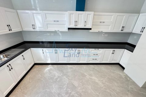 Villa de 6 dormitorios en Jumeirah, UAE No. 104869 24