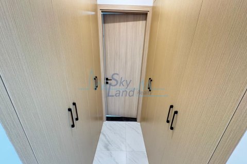Villa de 6 dormitorios en Jumeirah, UAE No. 104869 9