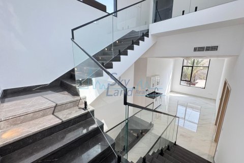 Villa de 6 dormitorios en Jumeirah, UAE No. 104869 23
