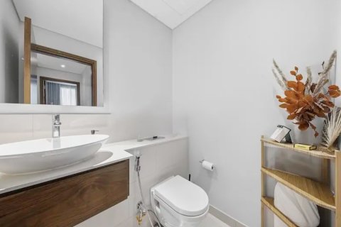 1 bedroom Apartment in Al Wasl, UAE No. 151132 4