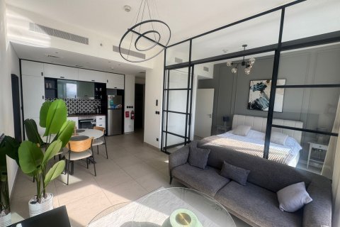 2 bedrooms Apartment in Dubai, UAE No. 151133 15