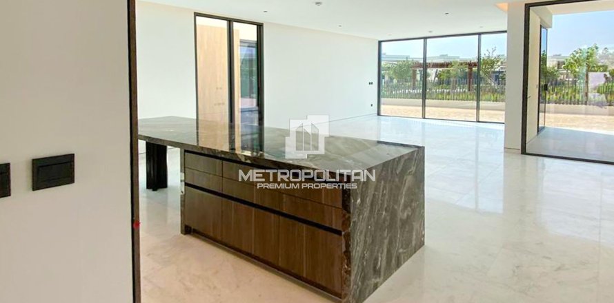 5 bedrooms Villa in Harmony, UAE No. 40517