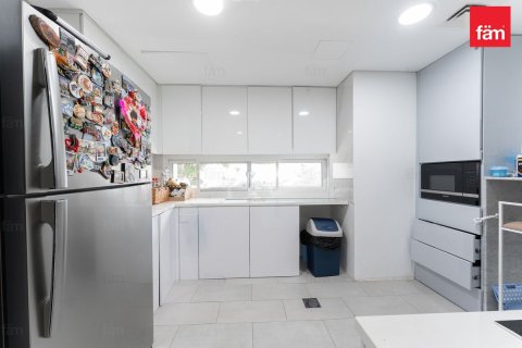 Таунхаус с 3 спальнями в Дубай, ОАЭ №146160 6