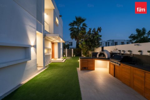 Таунхаус с 3 спальнями в Дубай, ОАЭ №146160 18