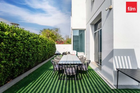 Таунхаус с 3 спальнями в Дубай, ОАЭ №146160 22