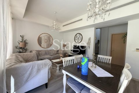 Villa de 3 dormitorios en Mira Oasis, UAE No. 185853 6