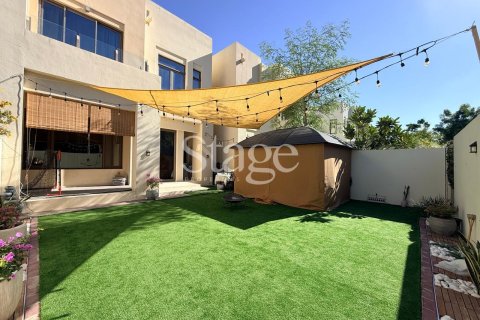 Villa de 3 dormitorios en Mira Oasis, UAE No. 185853 12